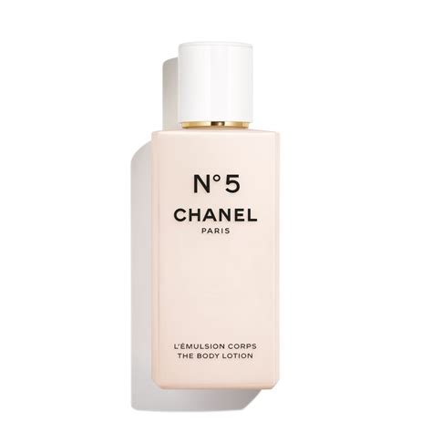 chanel no 5 glitter body gel|Chanel no 5 makeupalley.